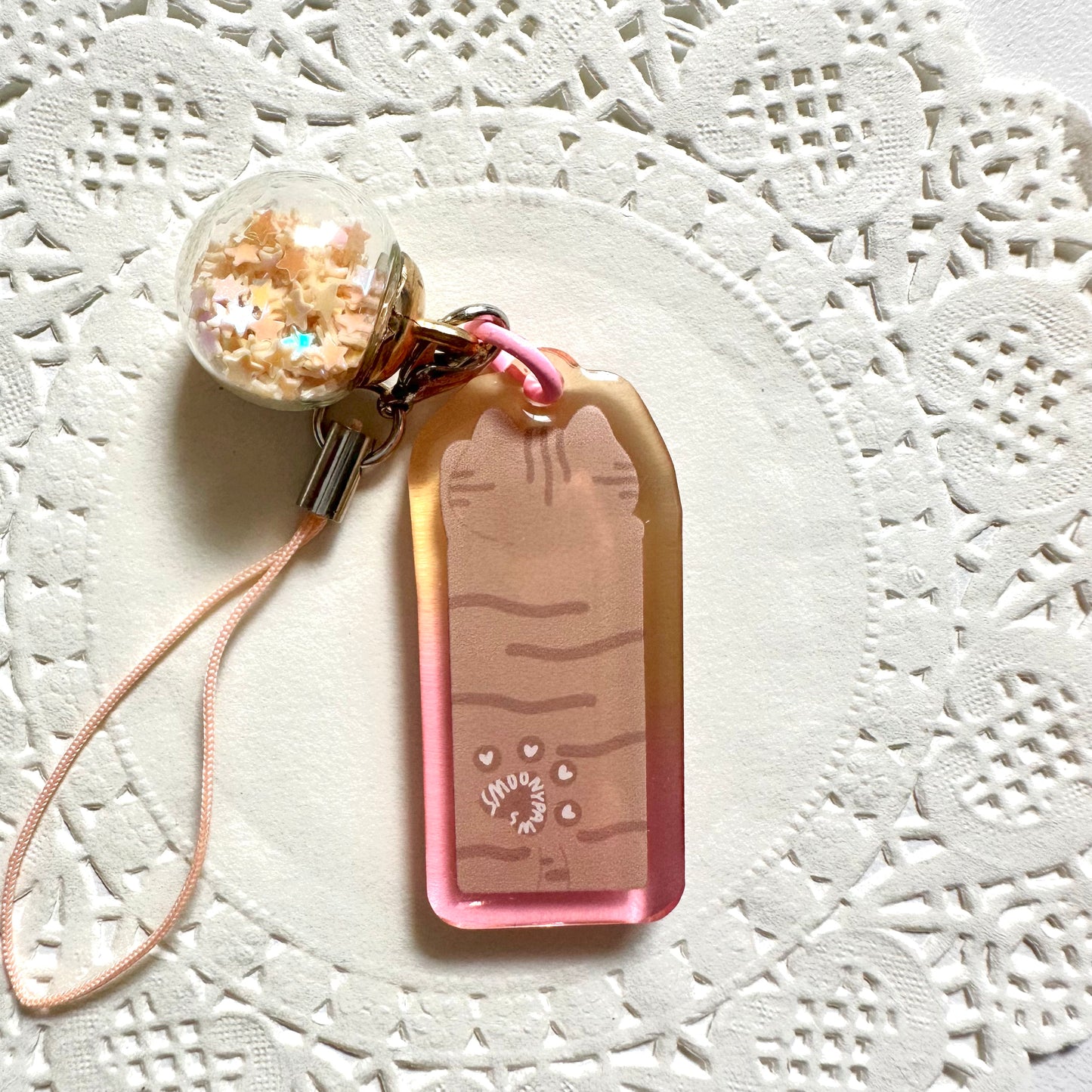 Cat-Shaped Acrylic Keychain | Cute Cat Keychain | Kawaii acrylic charm, Aesthetic accessories, Double Sided, Animal Keyring