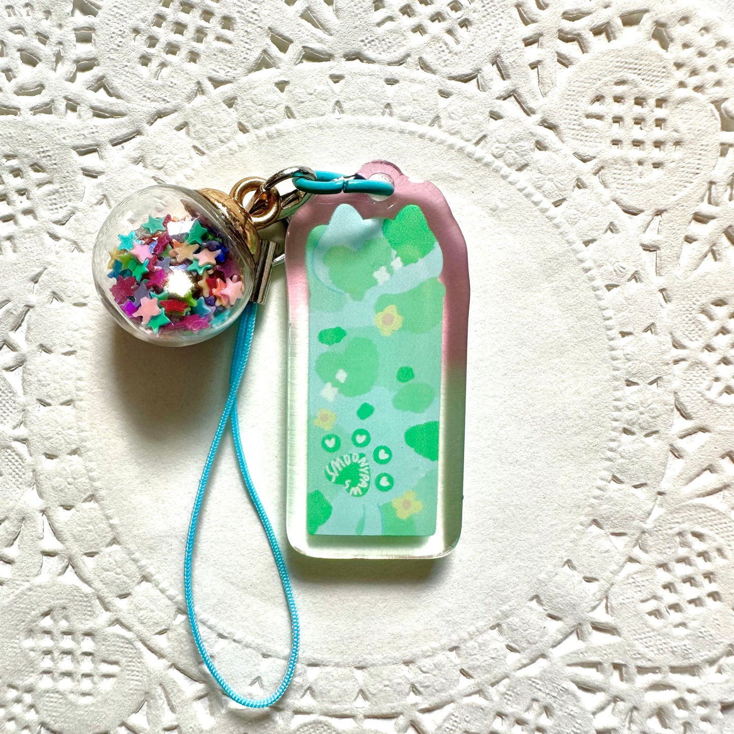 Cat-Shaped Acrylic Keychain | Cute Cat Keychain | Kawaii acrylic charm, Aesthetic accessories, Double Sided, Animal Keyring